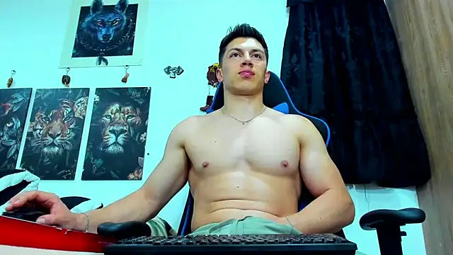 Snapshot of javiersexymann chatting on March 17, 2:52 am javiersexymann online show from March 17, 2:52 am