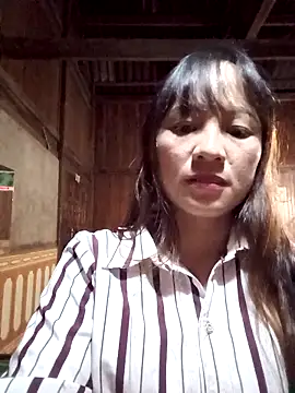 Snapshot of Mini3333 chatting on October 25, 12:23 pm Mini3333 online show from October 25, 12:23 pm