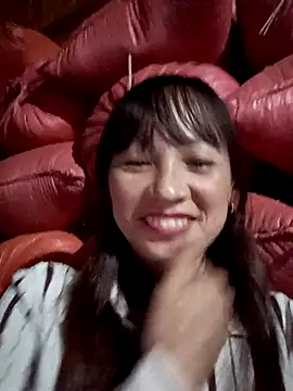 Snapshot of Mini3333 chatting on November 8, 10:15 am Mini3333 online show from November 8, 10:15 am