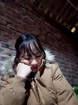 Snapshot of Mini3333 chatting on November 18, 4:50 am Mini3333 online show from November 18, 4:50 am