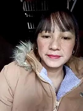 Snapshot of Mini3333 chatting on November 27, 12:56 am Mini3333 online show from November 27, 12:56 am