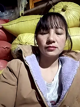 Snapshot of Mini3333 chatting on December 1, 5:51 pm Mini3333 online show from December 1, 5:51 pm