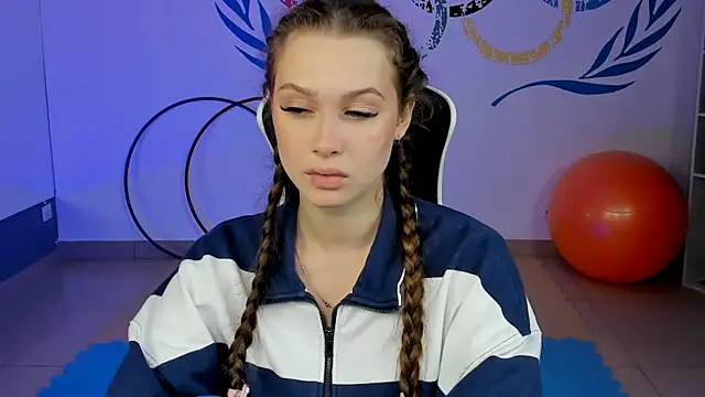 Snapshot of ArielSykes chatting on September 15, 10:48 am ArielSykes online show from September 15, 10:48 am