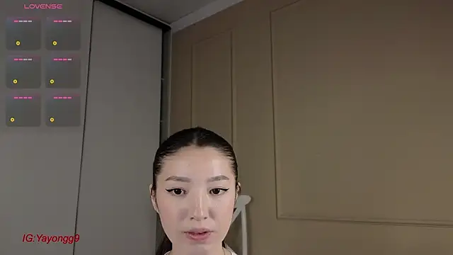 Snapshot of yayongg chatting on September 20, 2:18 pm yayongg online show from September 20, 2:18 pm