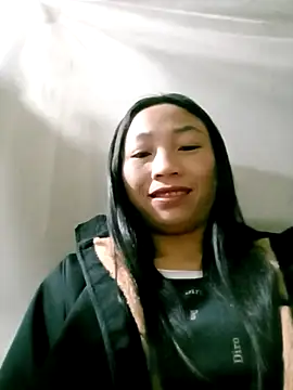 lucybaby00 online show from January 17, 9:40 pm