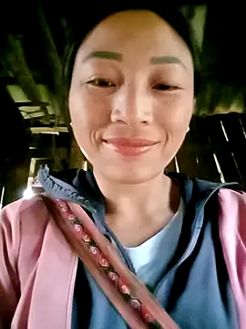 lucybaby00 online show from March 10, 10:20 am