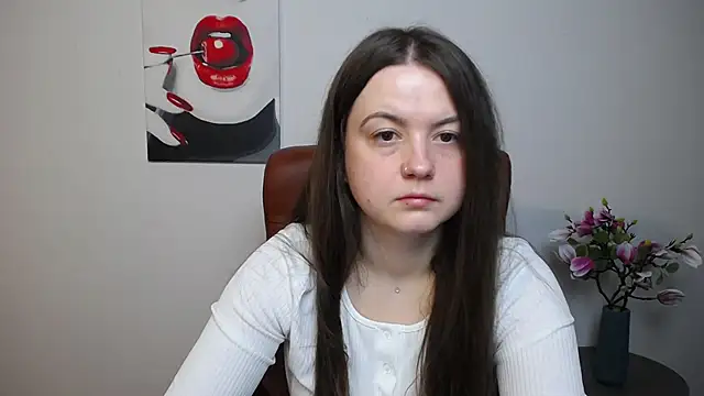 Snapshot of MavkaCute chatting on November 4, 7:13 pm MavkaCute online show from November 4, 7:13 pm