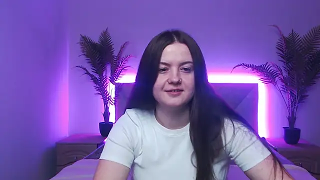 Snapshot of MavkaCute chatting on November 21, 7:23 pm MavkaCute online show from November 21, 7:23 pm