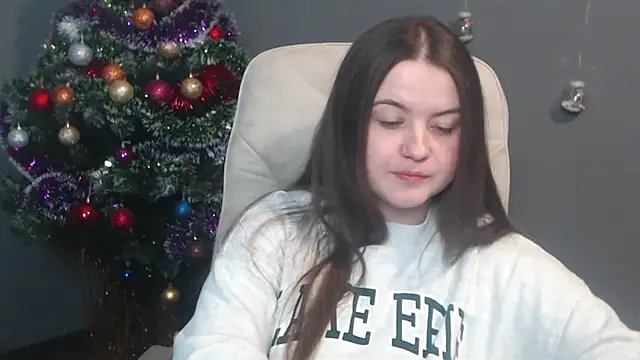 Snapshot of MavkaCute chatting on December 17, 7:09 pm MavkaCute online show from December 17, 7:09 pm