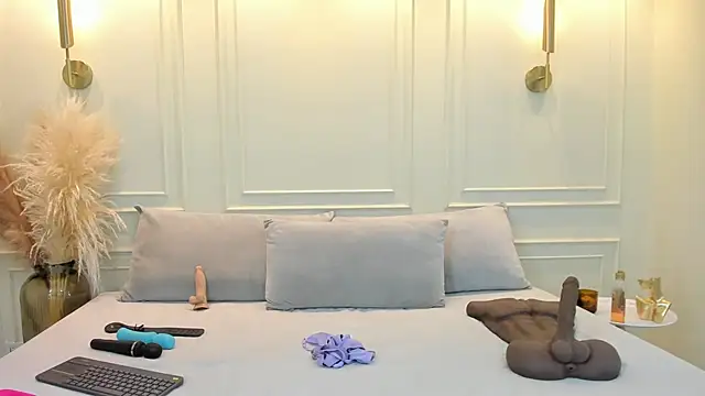 Snapshot of gabysanta_ chatting on May 26, 2:24 pm gabysanta online show from May 26, 2:24 pm