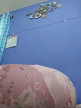 Hotcupale345 online show from February 9, 11:03 am