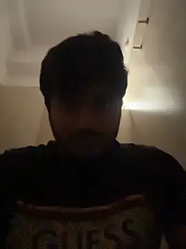 Snapshot of hotboy_hyd1 chatting on April 23, 12:15 pm hotboy hyd1 online show from April 23, 12:15 pm