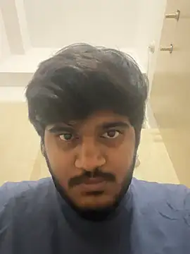 Snapshot of hotboy_hyd1 chatting on May 11, 6:05 pm hotboy hyd1 online show from May 11, 6:05 pm