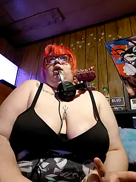 GoddessDess online show from April 18, 7:12 am