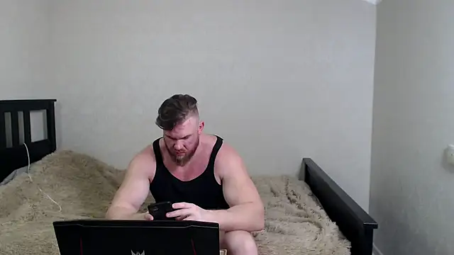 ThorHemsworthRU online show from March 27, 4:51 pm