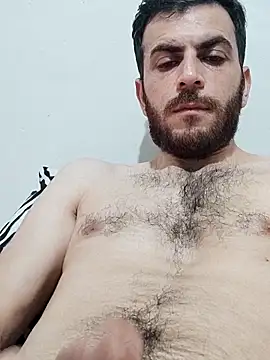 Snapshot of Azrbbx21 chatting on December 22, 1:35 am Azrbbx21 online show from December 22, 1:35 am