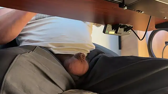 Snapshot of hornysmallcockgermany chatting on March 4, 1:28 pm hornysmallcockgermany online show from March 4, 1:28 pm