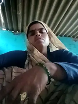 Snapshot of Soniya_pandit chatting on April 12, 12:26 am Soniya pandit online show from April 12, 12:26 am