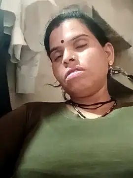 Snapshot of Soniya_pandit chatting on July 12, 7:32 am Soniya pandit online show from July 12, 7:32 am