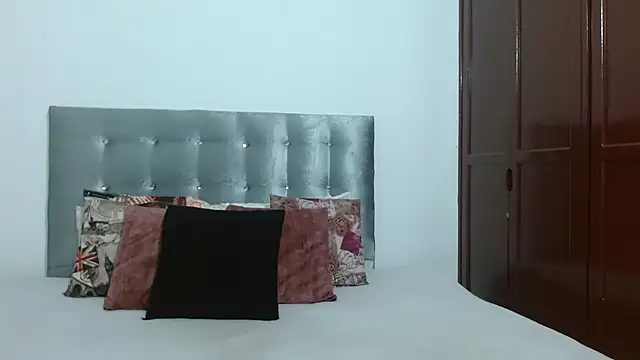 Snapshot of DaiishaWolf chatting on September 12, 7:47 pm DaiishaWolf online show from September 12, 7:47 pm