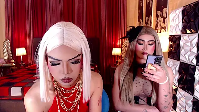 Snapshot of XinFuckingLust chatting on February 6, 8:01 pm XinFuckingLust online show from February 6, 8:01 pm