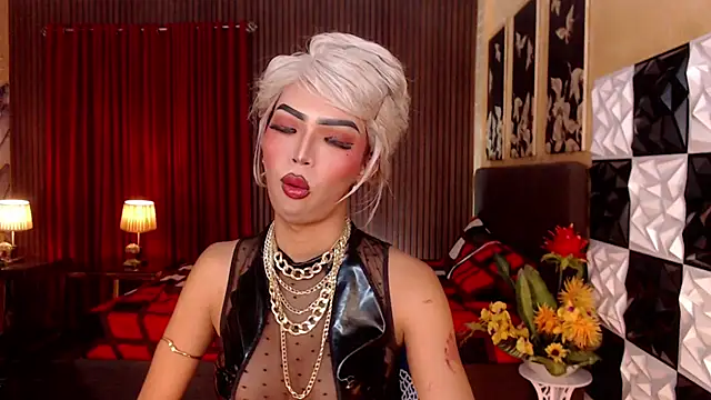 Snapshot of XinFuckingLust chatting on February 16, 2:18 am XinFuckingLust online show from February 16, 2:18 am