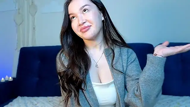 Snapshot of LexeeLuv chatting on February 18, 4:08 am LexeeLuv online show from February 18, 4:08 am