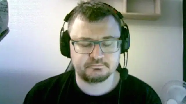 Snapshot of SirAbuser chatting on November 19, 6:35 am SirAbuser online show from November 19, 6:35 am