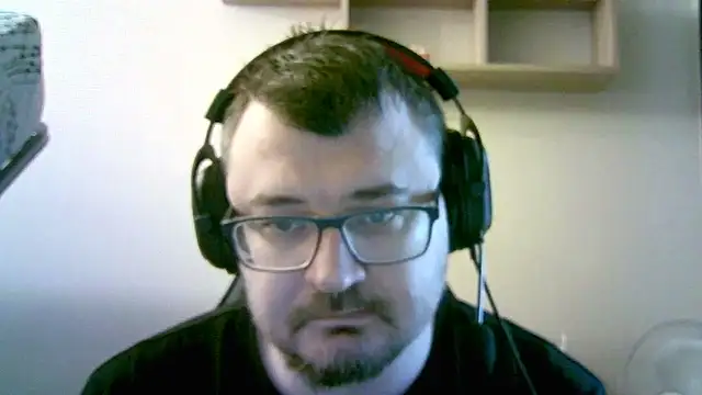 Snapshot of SirAbuser chatting on November 20, 8:36 am SirAbuser online show from November 20, 8:36 am