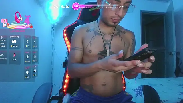 Ferlucyboy666 online show from October 5, 1:48 am