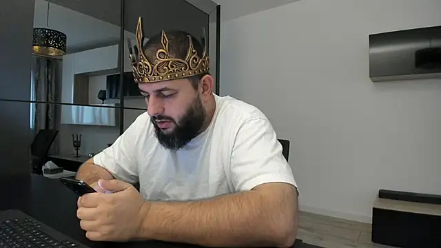 DravenPeak online show from September 12, 4:56 am