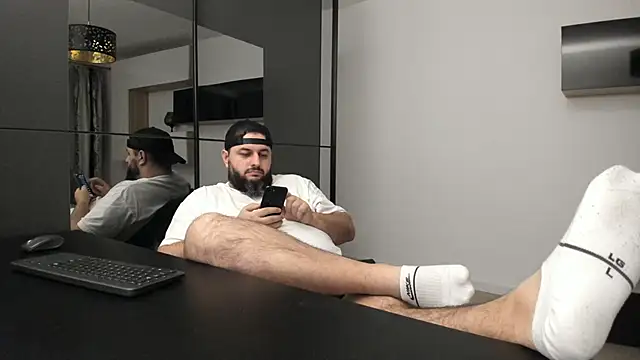 Snapshot of DravenPeak chatting on November 11, 7:25 pm DravenPeak online show from November 11, 7:25 pm