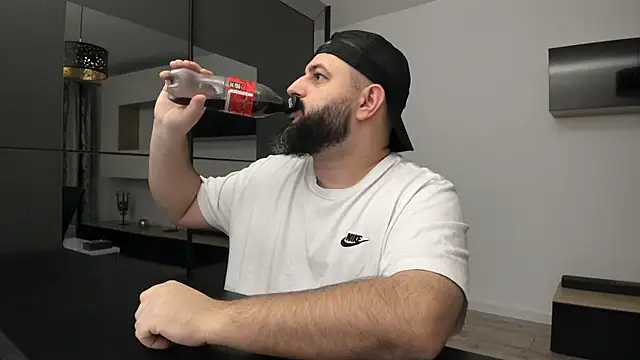 Snapshot of DravenPeak chatting on November 20, 4:12 am DravenPeak online show from November 20, 4:12 am