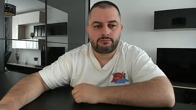 Snapshot of DravenPeak chatting on June 23, 12:25 pm DravenPeak online show from June 23, 12:25 pm