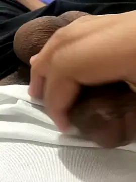 Snapshot of Kuaker077 chatting on September 20, 3:46 pm Kuaker077 online show from September 20, 3:46 pm