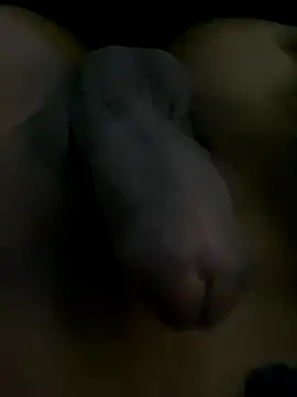 Snapshot of Kuaker077 chatting on November 17, 7:52 pm Kuaker077 online show from November 17, 7:52 pm