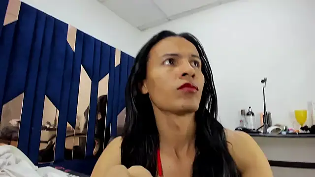 Aisha hotts777 online show from October 7, 2:42 am