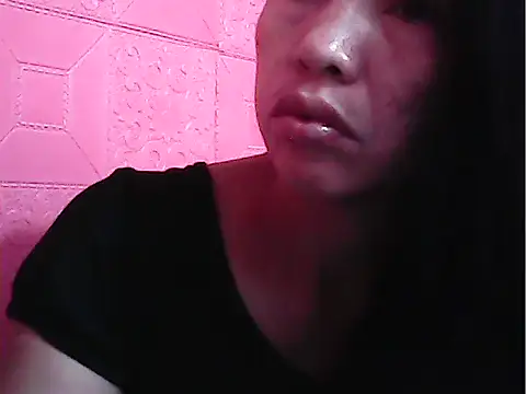 Snapshot of oceanlover23 chatting on November 16, 7:41 pm oceanlover23 online show from November 16, 7:41 pm