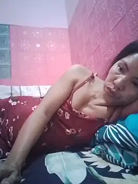 Snapshot of oceanlover23 chatting on December 1, 7:57 am oceanlover23 online show from December 1, 7:57 am