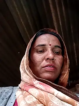 Snapshot of Pinky12A chatting on October 30, 3:52 am Pinky12A online show from October 30, 3:52 am