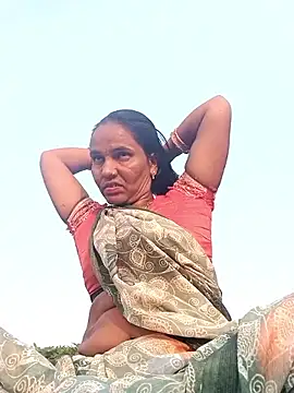 Snapshot of Pinky12A chatting on November 10, 10:47 am Pinky12A online show from November 10, 10:47 am