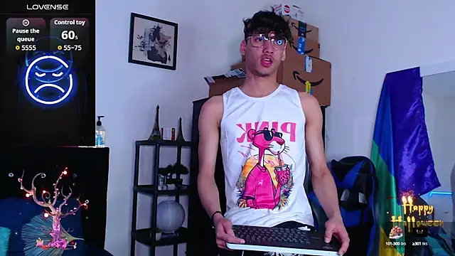 Snapshot of Gael_Jones chatting on October 8, 3:09 pm Gael Jones online show from October 8, 3:09 pm