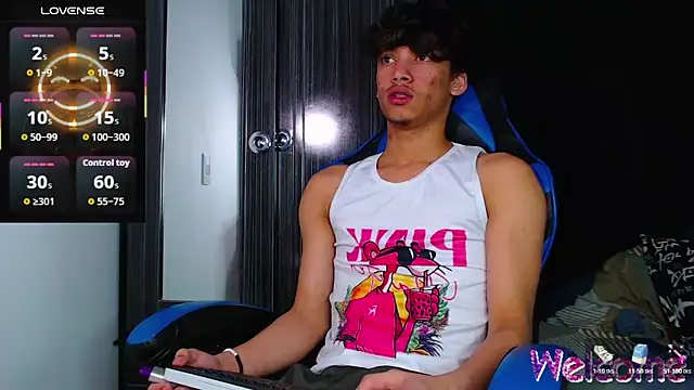 Snapshot of Gael_Jones chatting on December 16, 6:40 am Gael Jones online show from December 16, 6:40 am