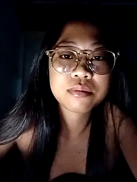 Snapshot of asian-samara chatting on December 14, 2:22 pm asian-samara online show from December 14, 2:22 pm