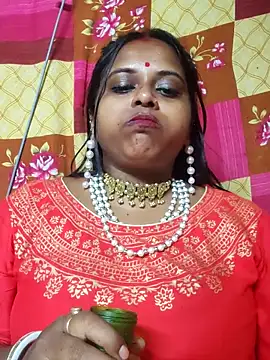 Hot-Show2 online show from October 20, 5:46 pm