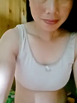 Snapshot of LyyChac chatting on September 16, 9:27 pm LyyChac online show from September 16, 9:27 pm