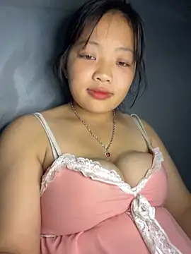 Lyrasss online show from October 17, 3:36 pm