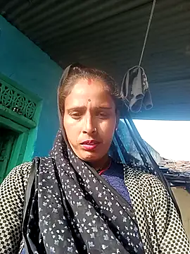 Snapshot of Arti13A chatting on January 8, 10:06 am Arti13A online show from January 8, 10:06 am