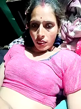 Snapshot of Arti13A chatting on January 14, 4:34 pm Arti13A online show from January 14, 4:34 pm