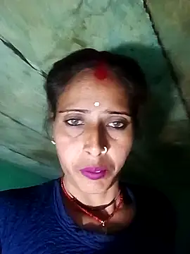 Snapshot of Arti13A chatting on February 9, 3:49 pm Arti13A online show from February 9, 3:49 pm